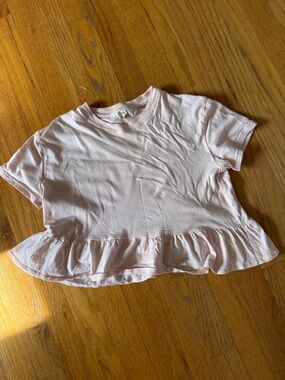 Sky and Sparrow Light Pink Ruffle Hem Short Sleeve Tee